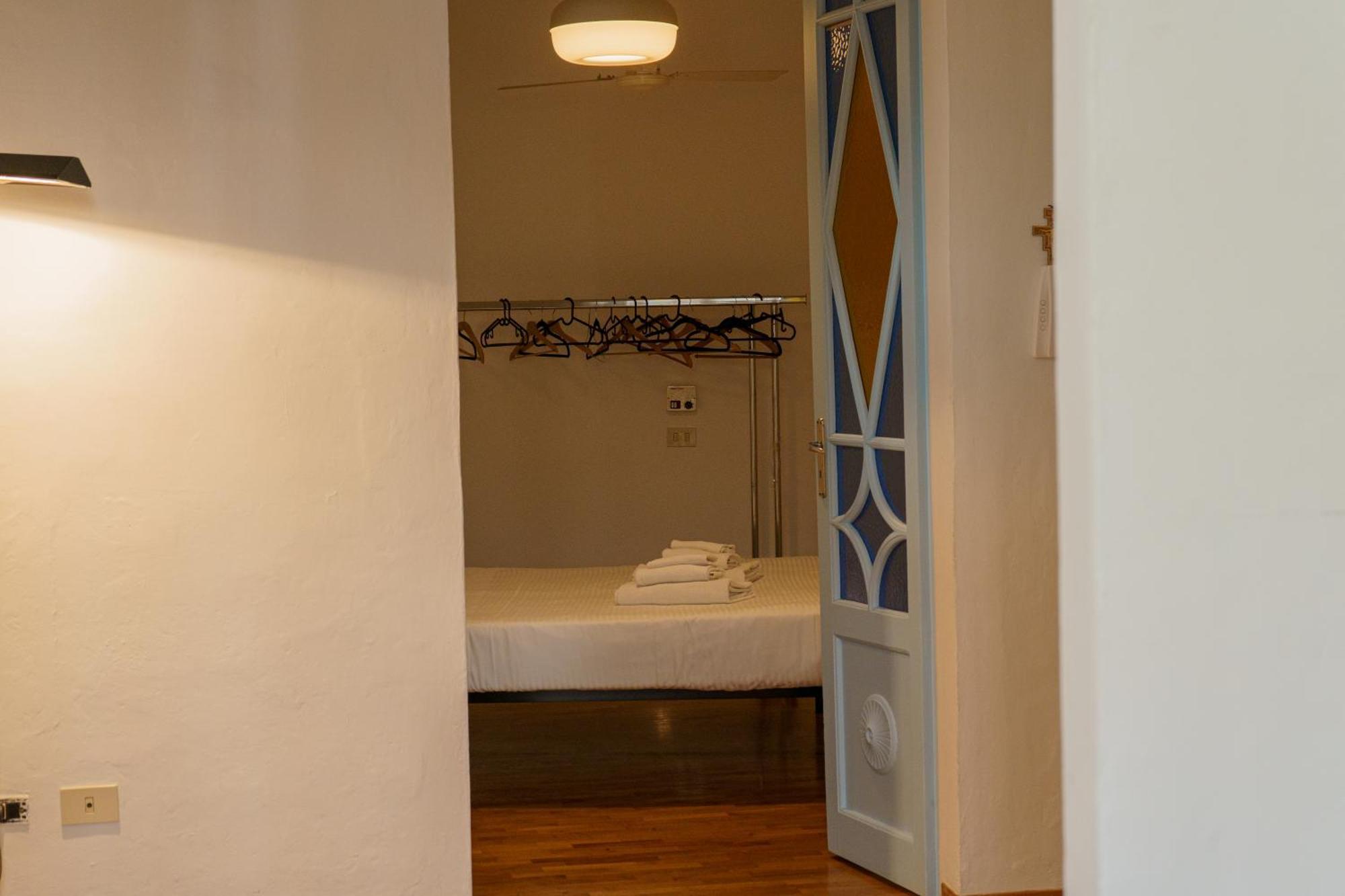 Central 1 Bedroom Apartment In The City Center Florenz Exterior foto